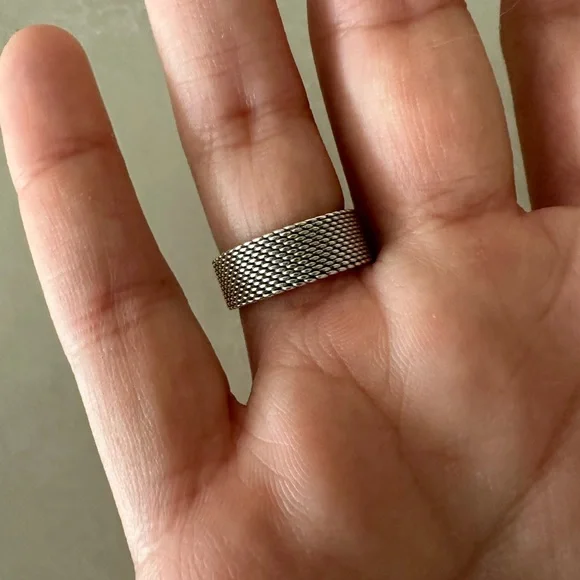 TIFFANY RING - Picture 3 of 4